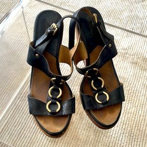 MICHAEL BY MICHAEL KORS wedges- size 10